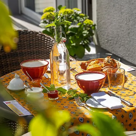 Sieben & Ein Tisch Bobingen (Augsburg)